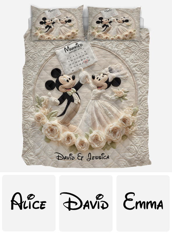 Happy Anniversary Mouse Couple - Personalized Mouse Quilt Set