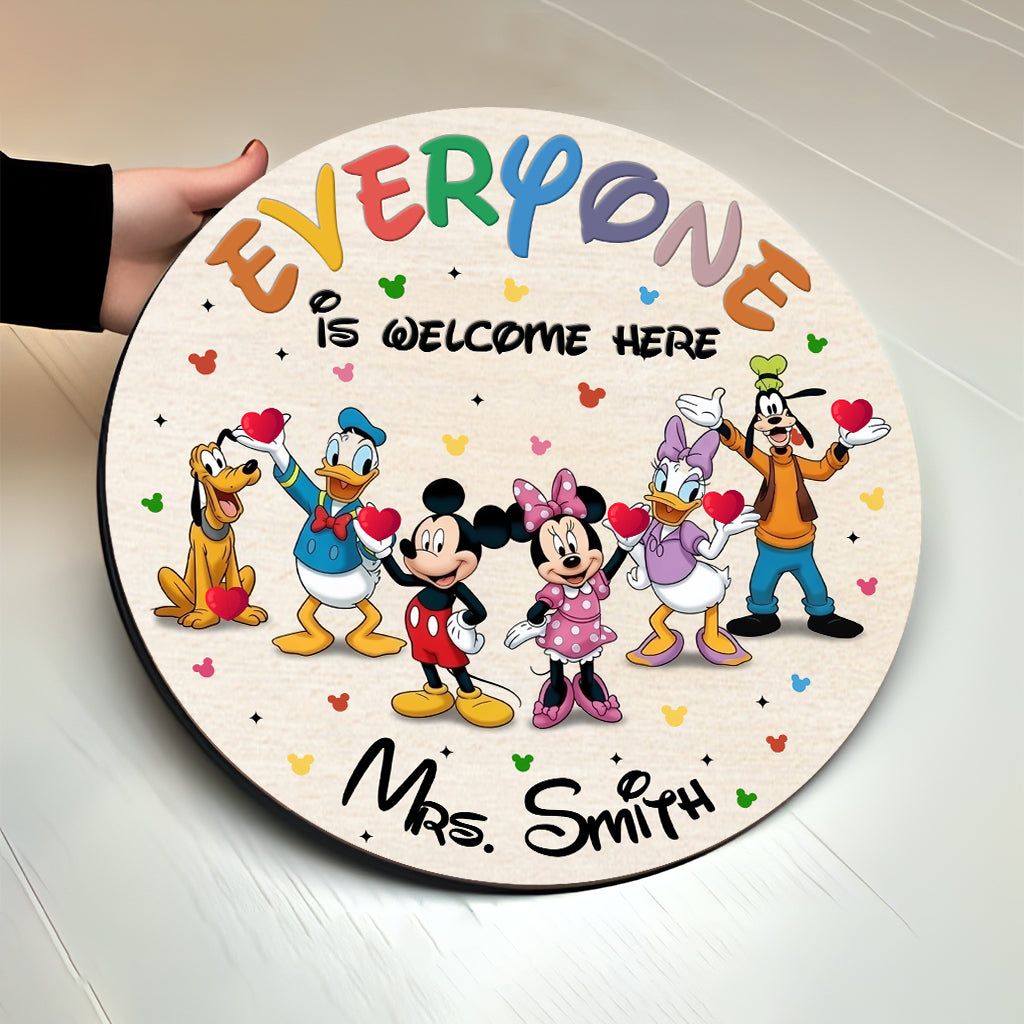 Everyone Is Welcome Here - Personalized Mouse Round Wood Sign
