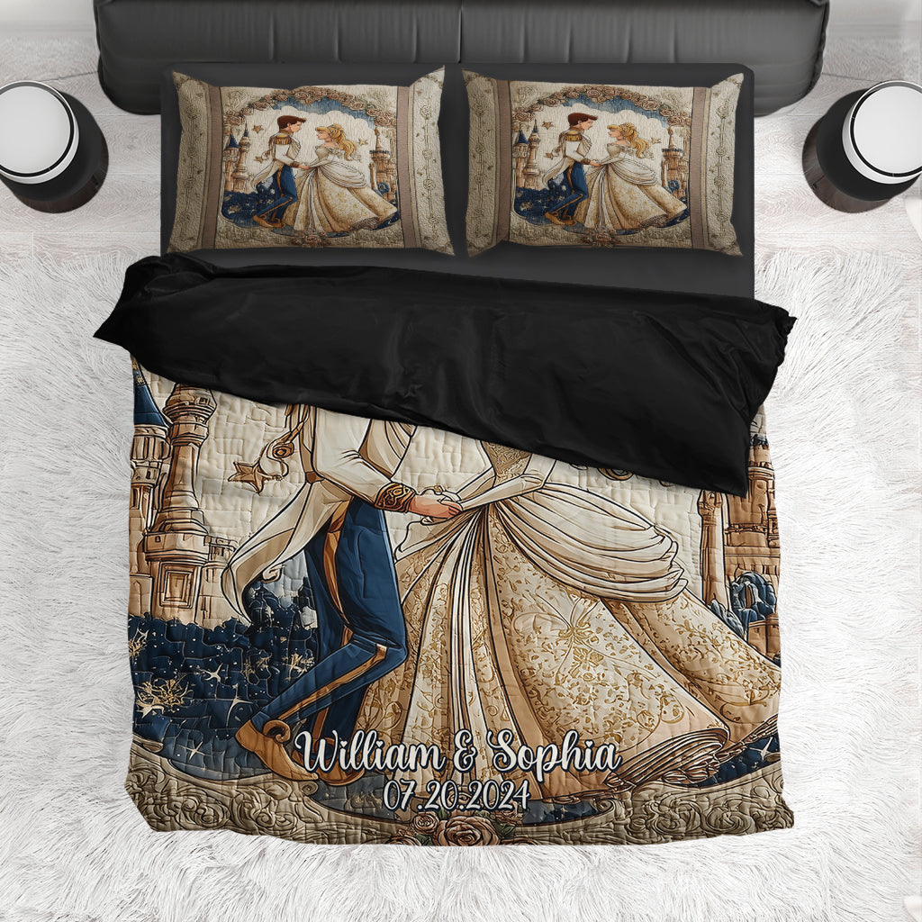 Wedding Anniversarry Gift - Personalized Couple Bedding Set