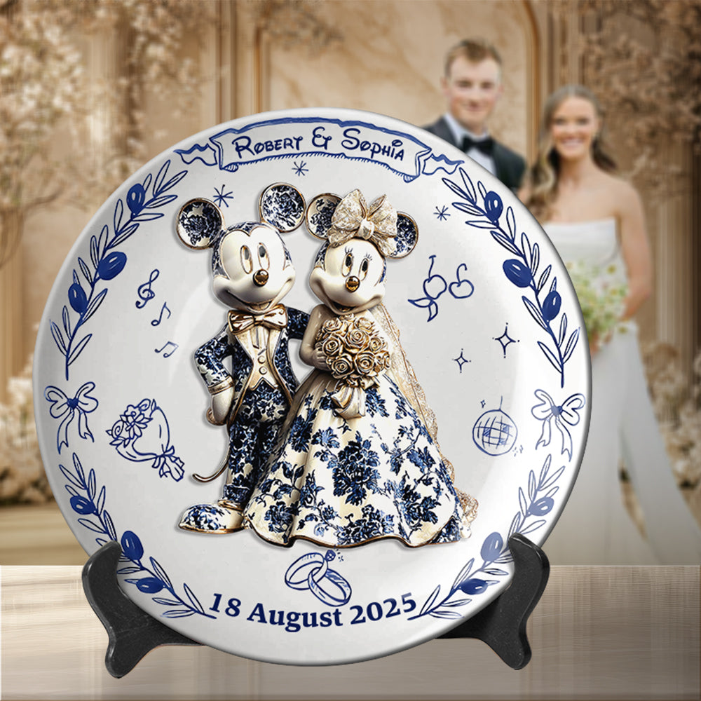 Newlyweds - Personalized Mouse Ceramic Round Plate