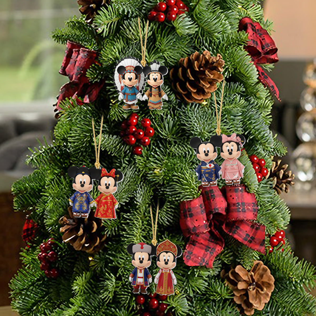 Global Advent Calendar, Traditional Costumes - Personalized Mouse Advent Calendar With Ornaments