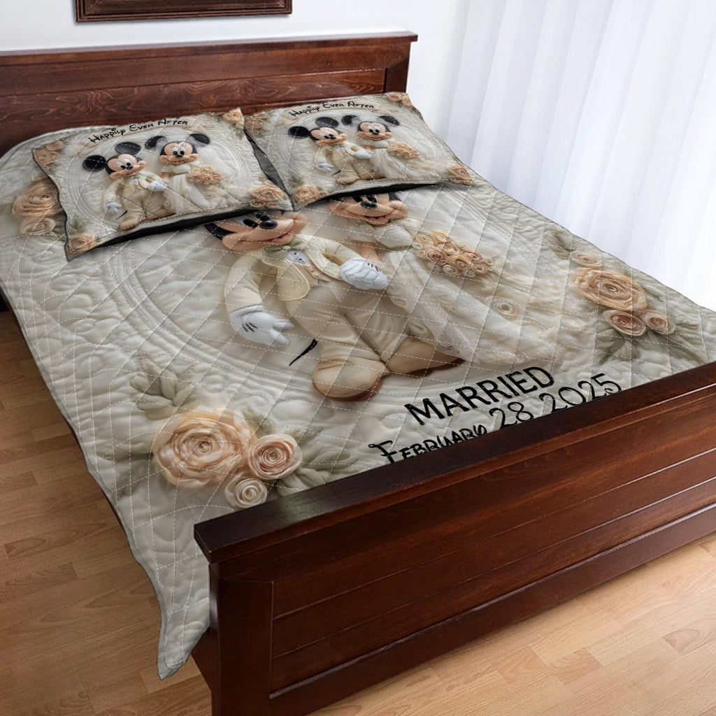 Happily Ever After - Personalized Mouse Quilt Set