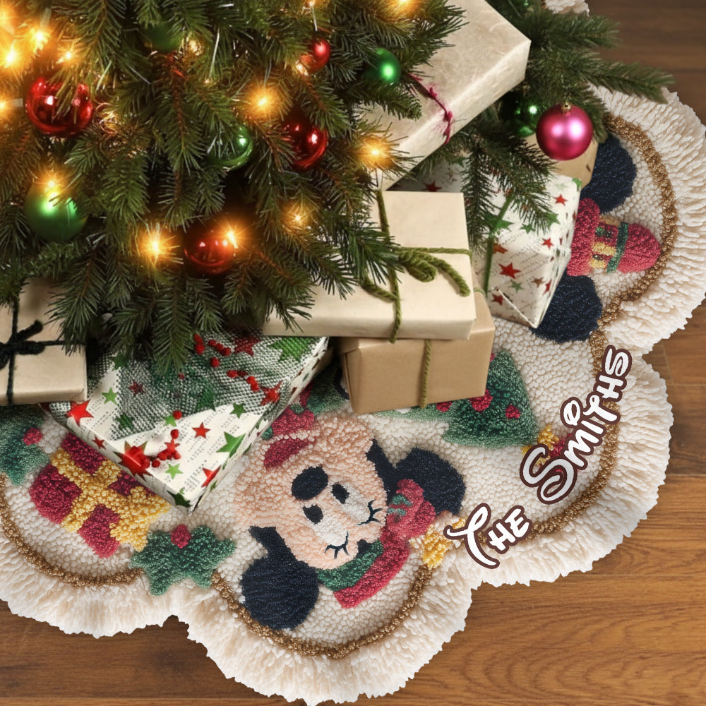Merry Christmas - Personalized Mouse Shaped Tree Skirt