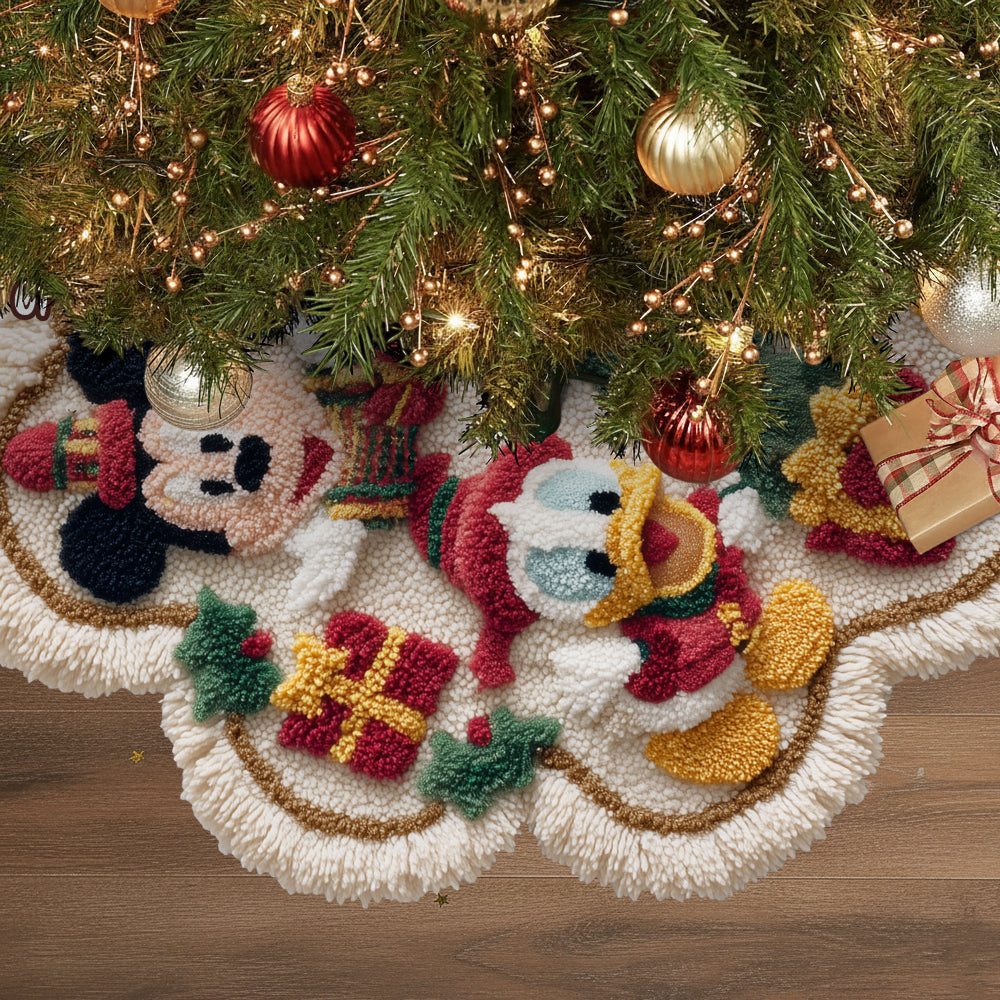 Merry Christmas - Personalized Mouse Shaped Tree Skirt