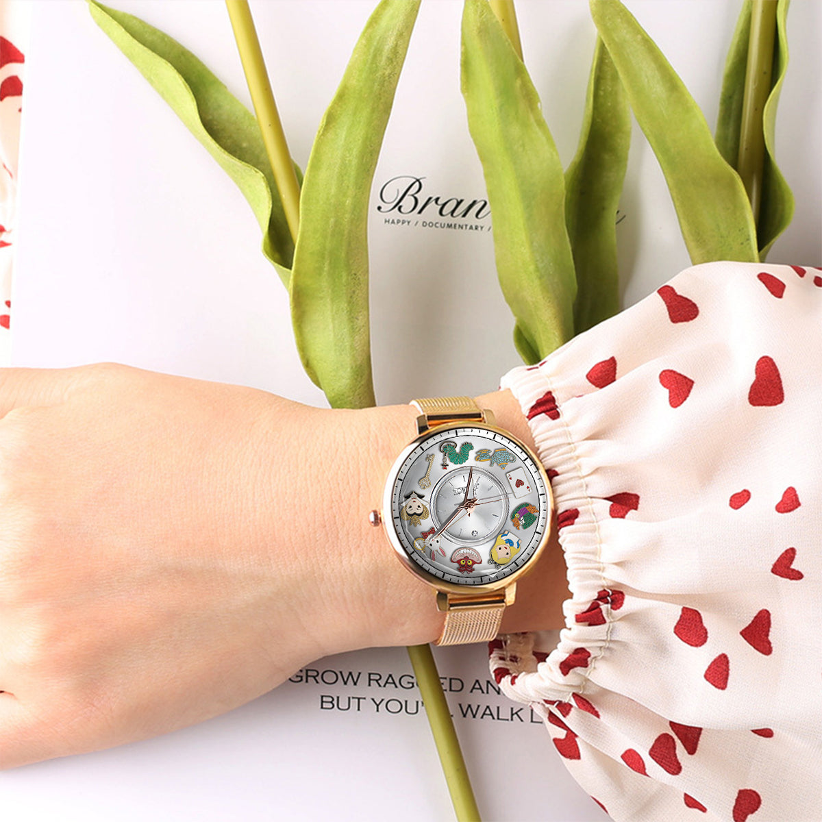 Wonderland - Personalized Women Hand Watch