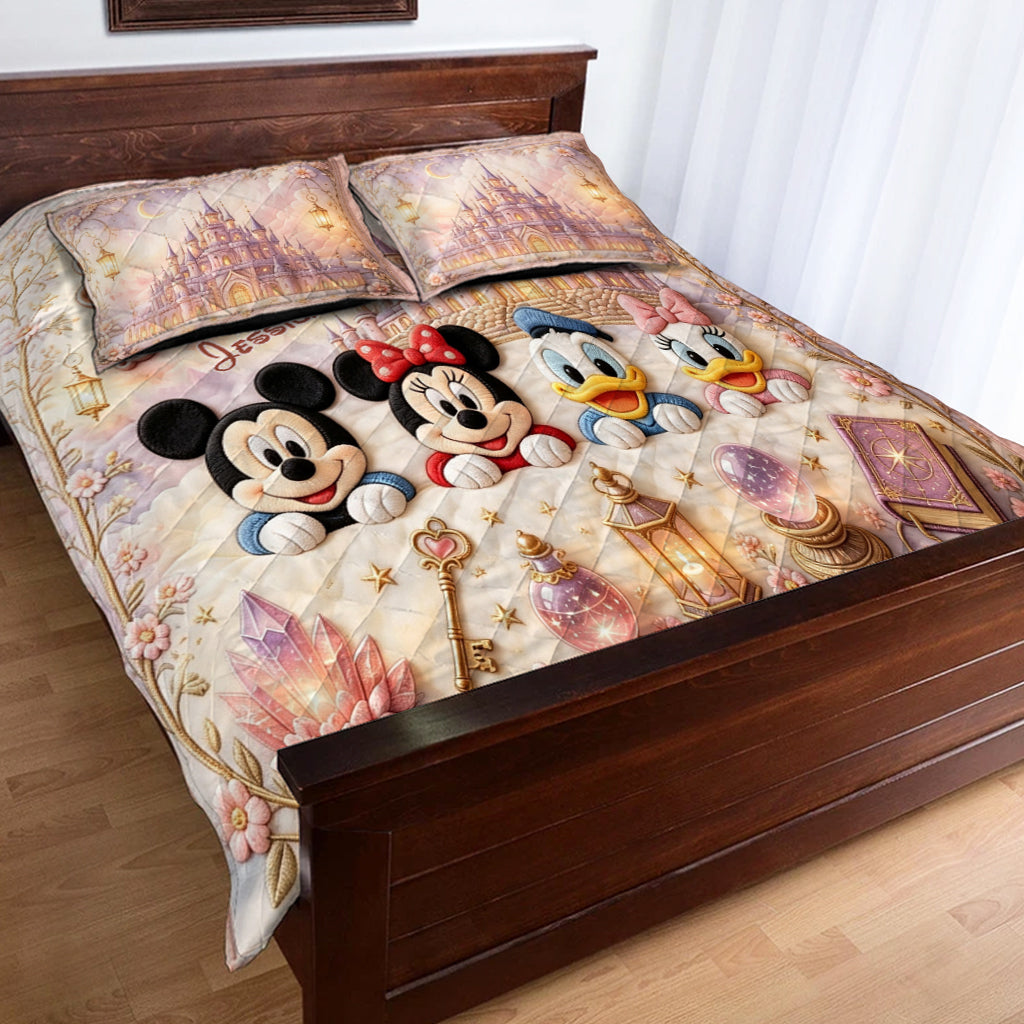 Magical Mouse - Personalized Dream Trip Quilt Set