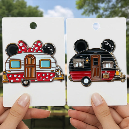 Outdoor Adventure Mouse Couple - Personalized Mouse Pin