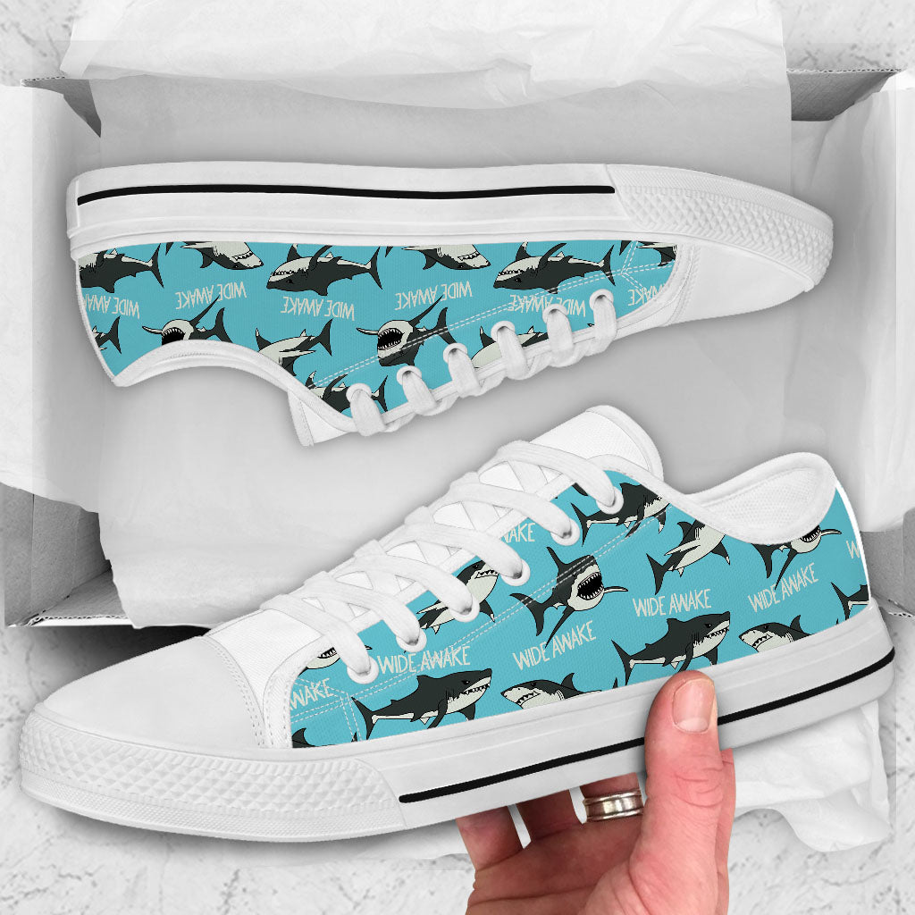 Wide Awake Shark Low Top Shoes 0622