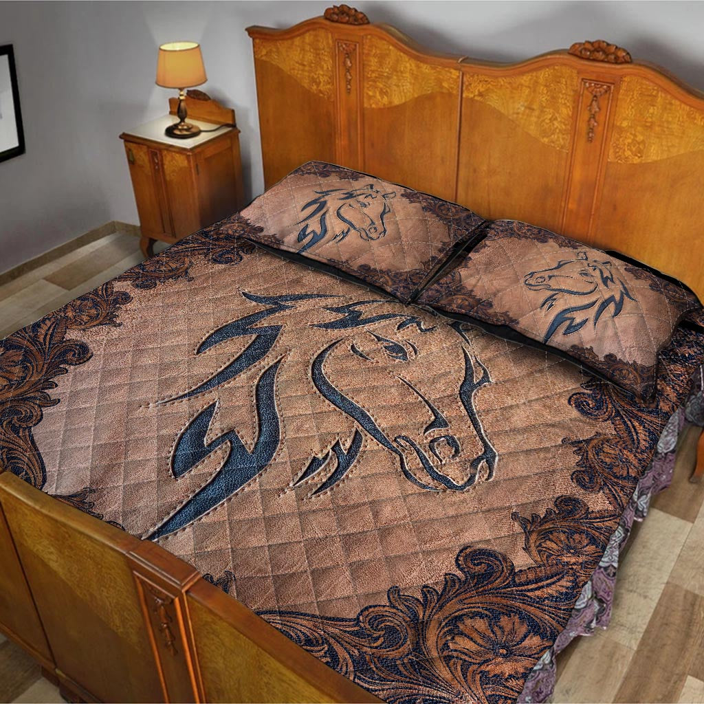 Love Horses Leather Pattern Print Horse Quilt Set 0622