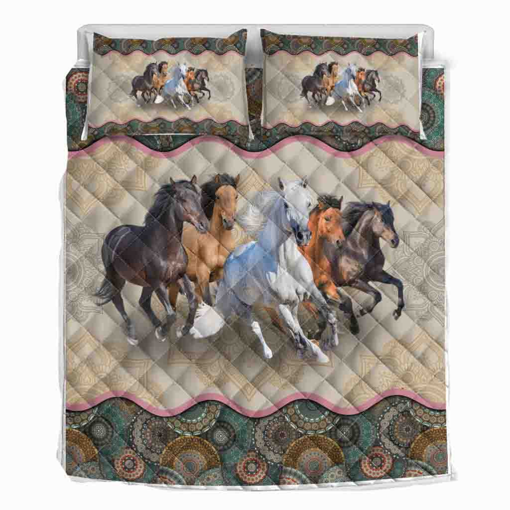 Five Horses Vintage Mandala - Horse Quilt Set 0921