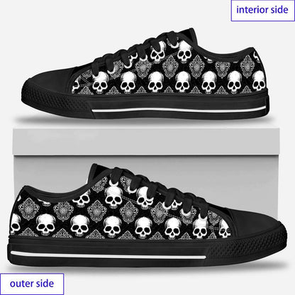 Black Skull Pattern Low Top Shoes 0921