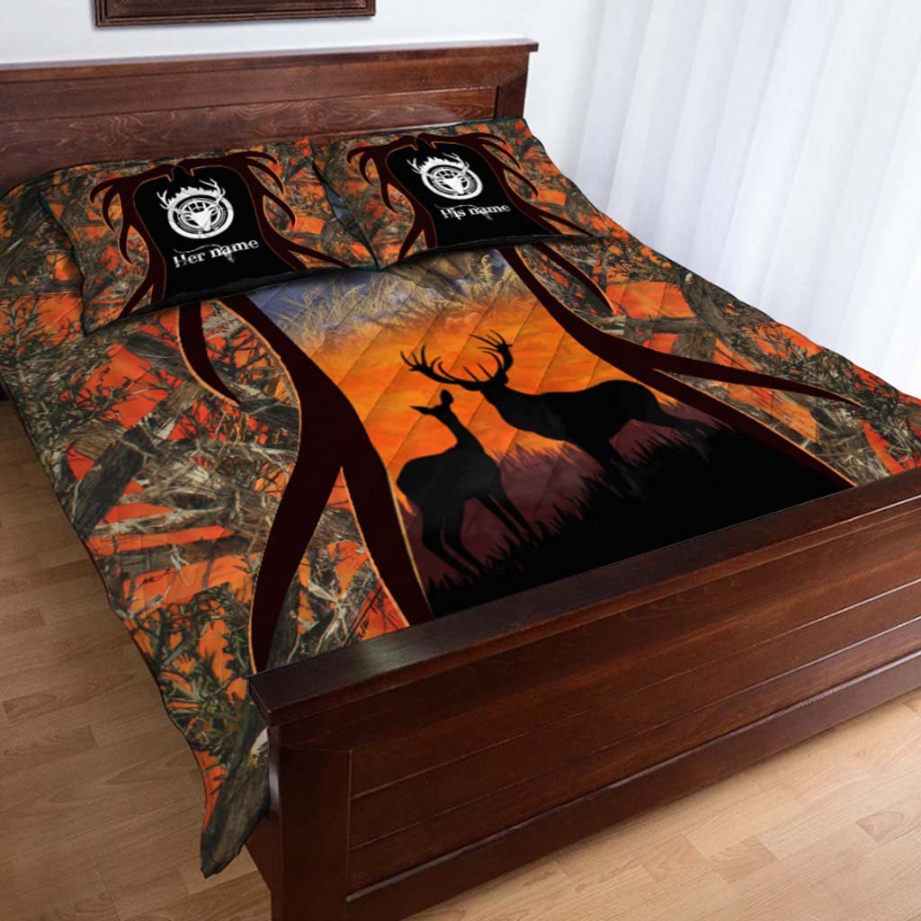 Hunting Couple - Personalized  Quilt Set