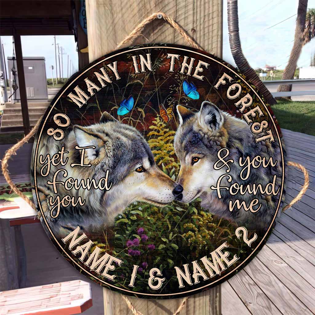 So Many In The Forest - Wolf Personalized Round Wood Sign