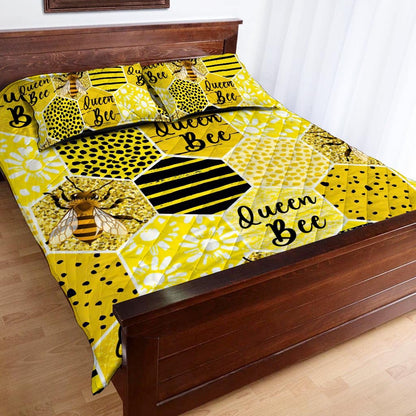 Queen Bee Quilt Bed Set