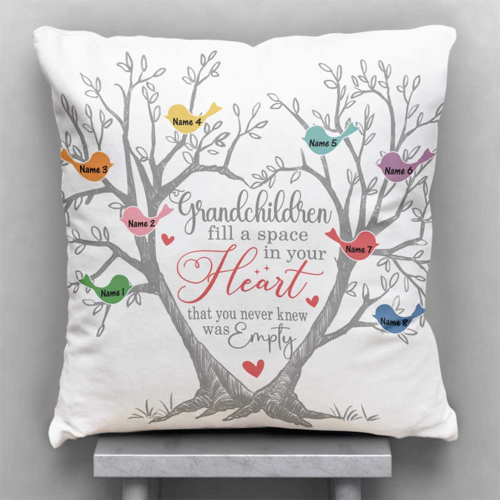 Mom Grandma Family Tree Heart - Personalized Throw Pillow