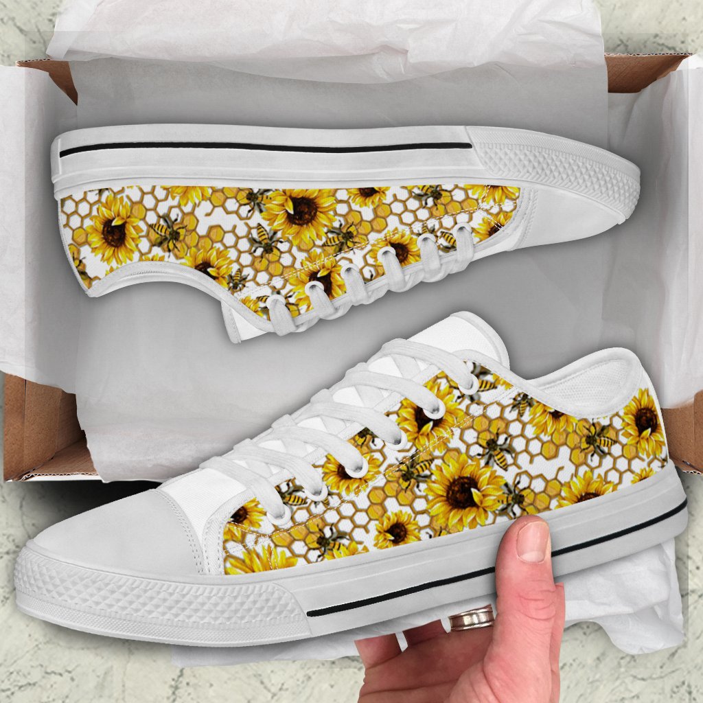 Love Bees Low Top Shoes