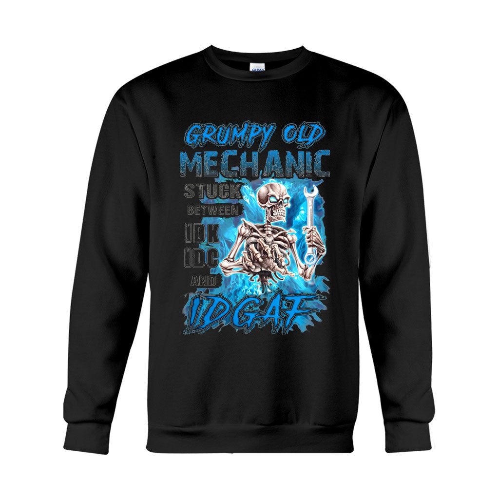 Grumpy Old Mechanic - T-shirt and Hoodie 112021