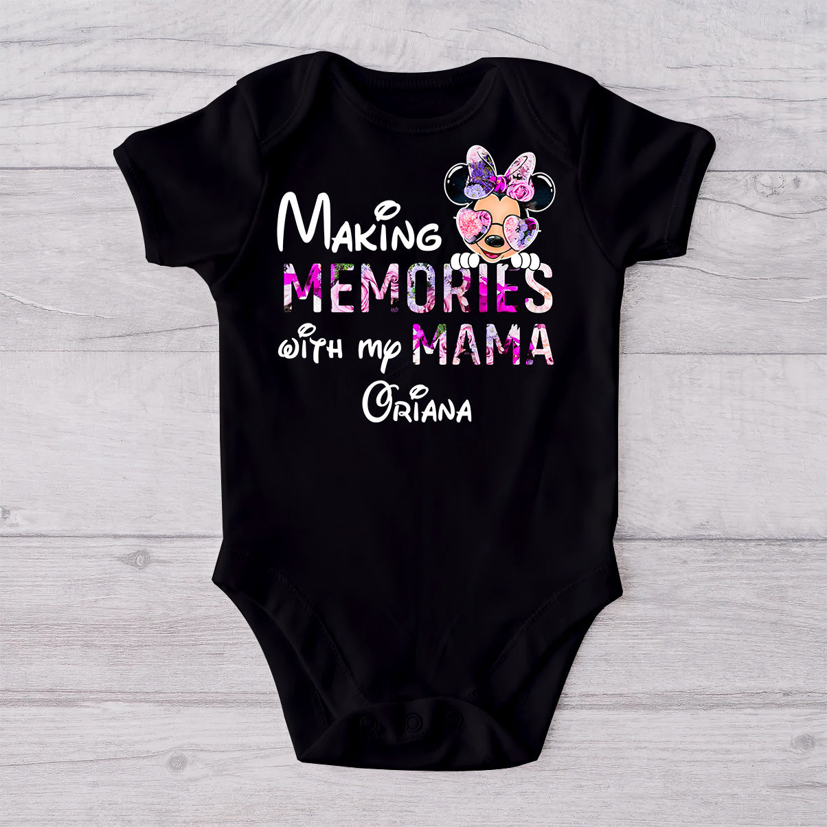 Making Memories With Mama - Personalized Mother T-shirt And Baby Onesie