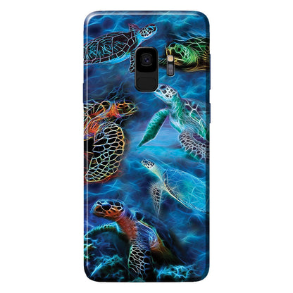 Love Turtles Phone Case